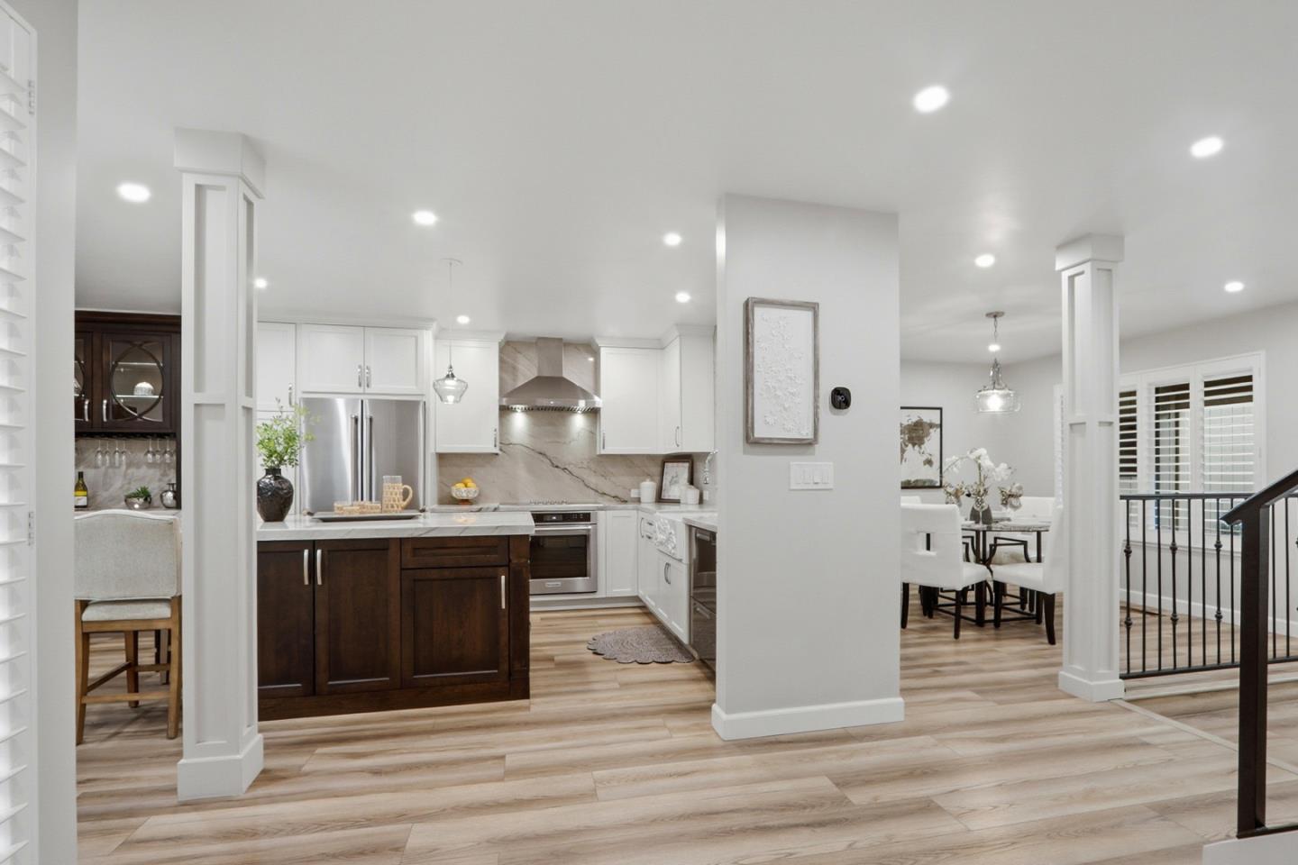 Detail Gallery Image 4 of 43 For 2383 Leptis Cir, Morgan Hill,  CA 95037 - 2 Beds | 2/1 Baths