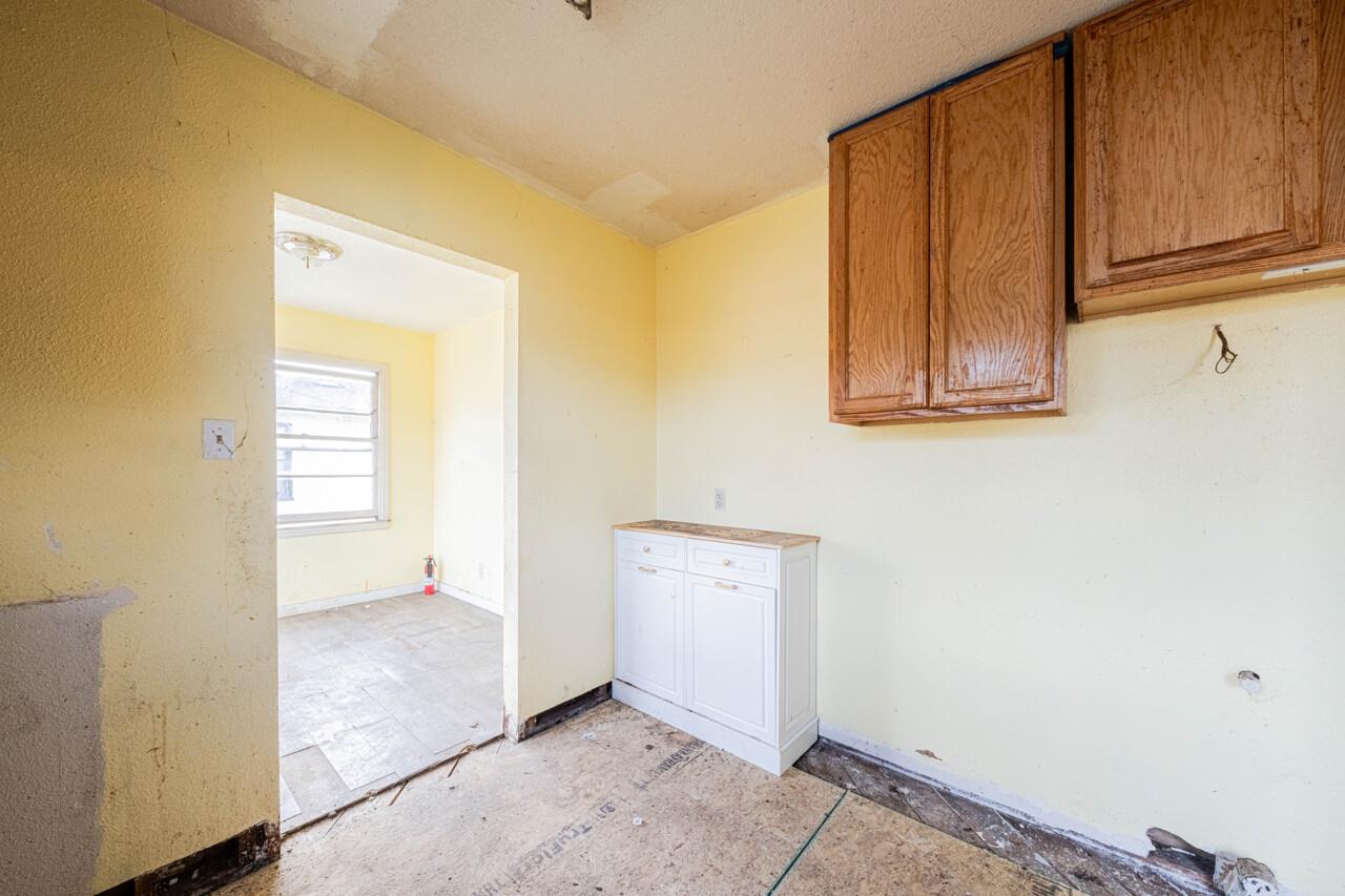 Detail Gallery Image 12 of 23 For 276 Noice, Salinas,  CA 93906 - 2 Beds | 1 Baths