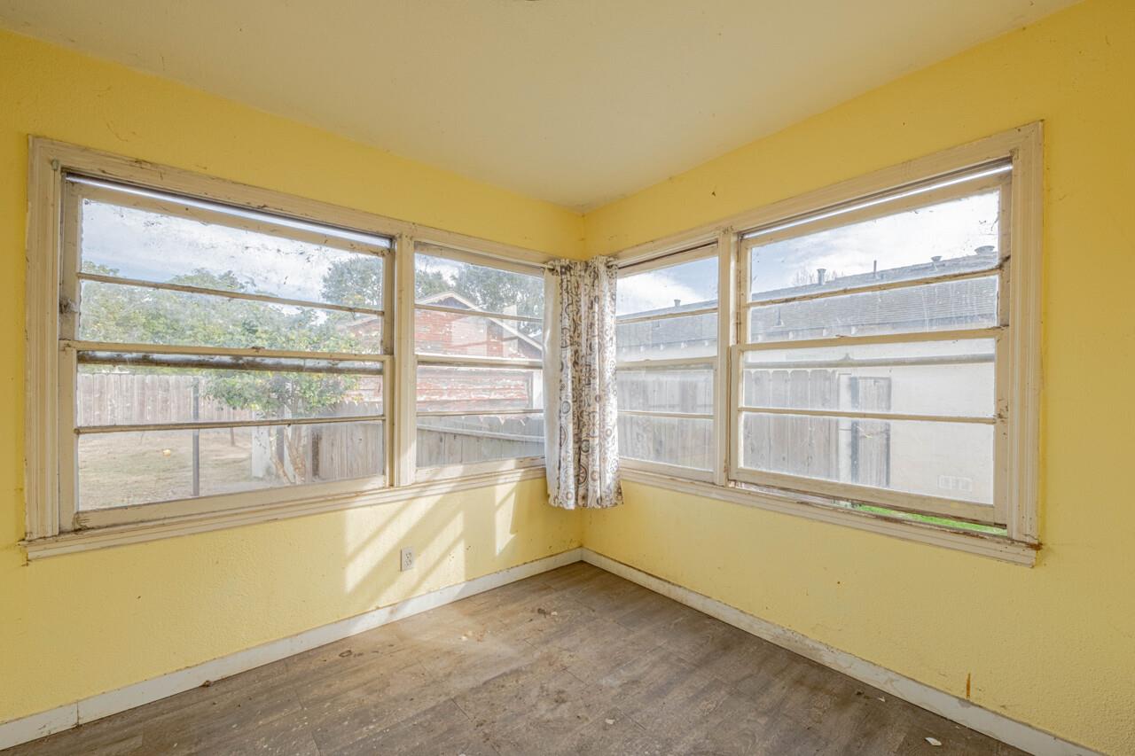 Detail Gallery Image 9 of 23 For 276 Noice, Salinas,  CA 93906 - 2 Beds | 1 Baths