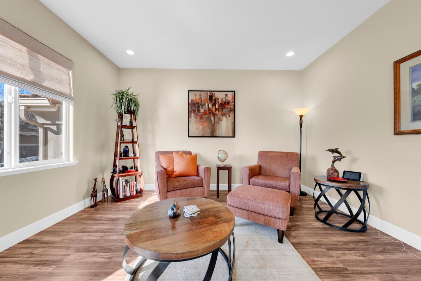 Detail Gallery Image 15 of 39 For 303 Mullinix Way, San Jose,  CA 95136 - 3 Beds | 2/1 Baths