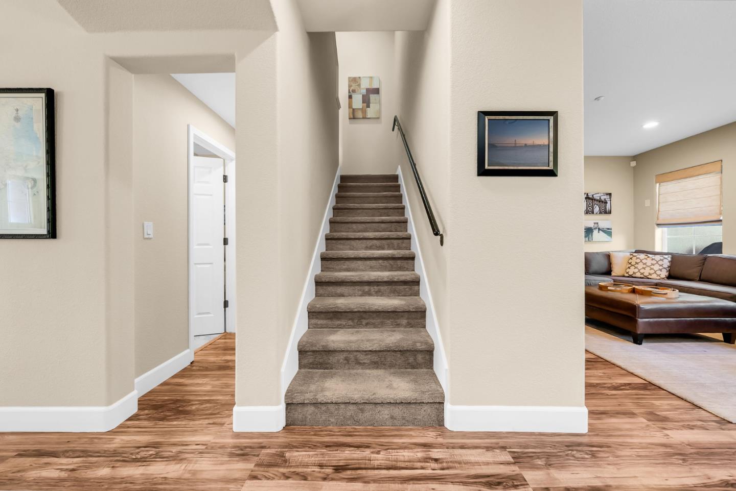 Detail Gallery Image 17 of 39 For 303 Mullinix Way, San Jose,  CA 95136 - 3 Beds | 2/1 Baths