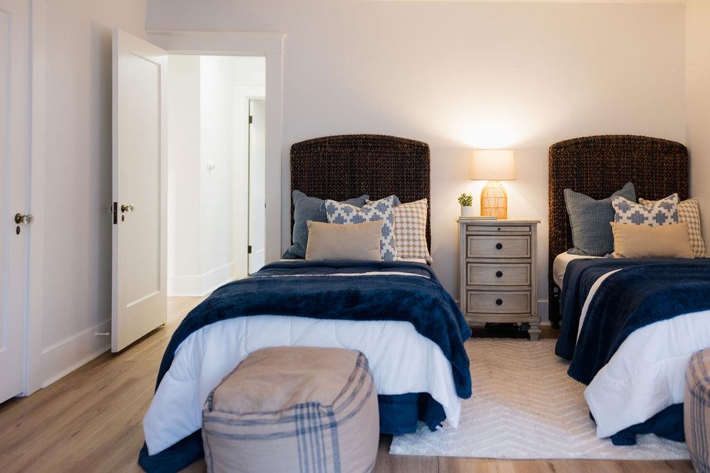 Detail Gallery Image 20 of 37 For 791 Spruce Ave, Pacific Grove,  CA 93950 - 4 Beds | 2 Baths