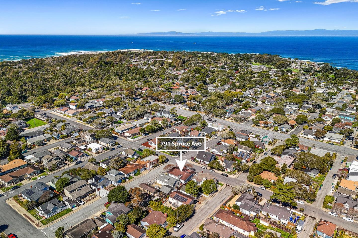 Detail Gallery Image 33 of 37 For 791 Spruce Ave, Pacific Grove,  CA 93950 - 4 Beds | 2 Baths