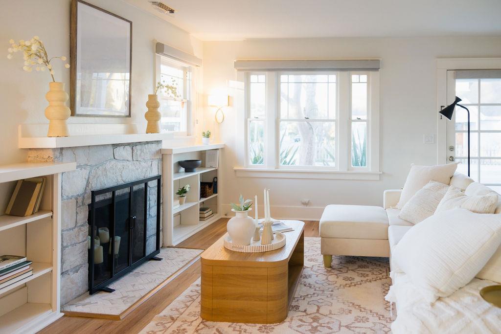 Detail Gallery Image 8 of 37 For 791 Spruce Ave, Pacific Grove,  CA 93950 - 4 Beds | 2 Baths