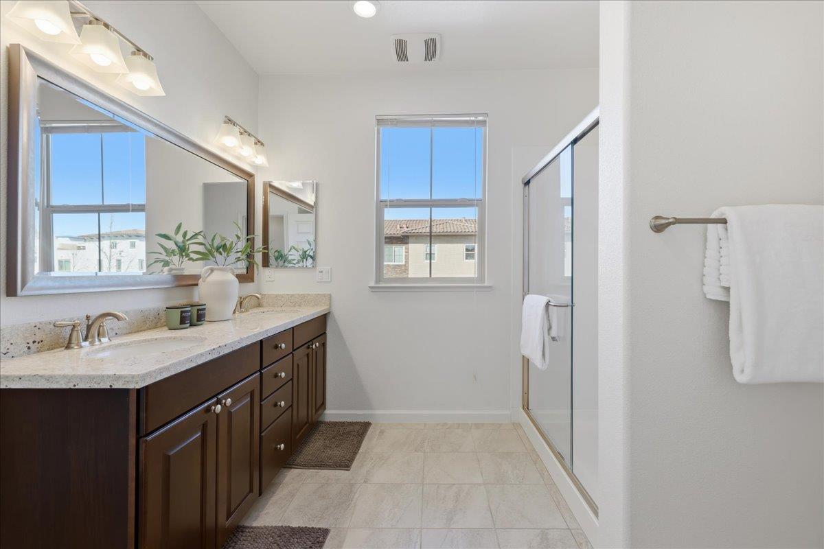 Detail Gallery Image 23 of 46 For 3058 San Jose Vineyard Ct #4,  San Jose,  CA 95136 - 4 Beds | 3/1 Baths