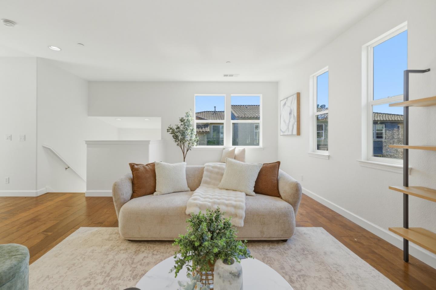 Photo #10: ML82034311 Listing: Photo #10