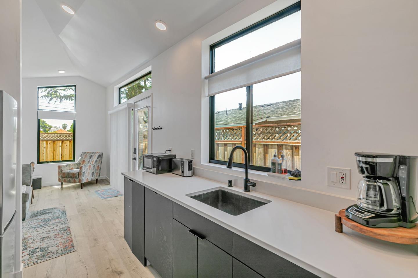 Detail Gallery Image 10 of 19 For 1555 Washington St, Santa Clara,  CA 95050 - – Beds | – Baths