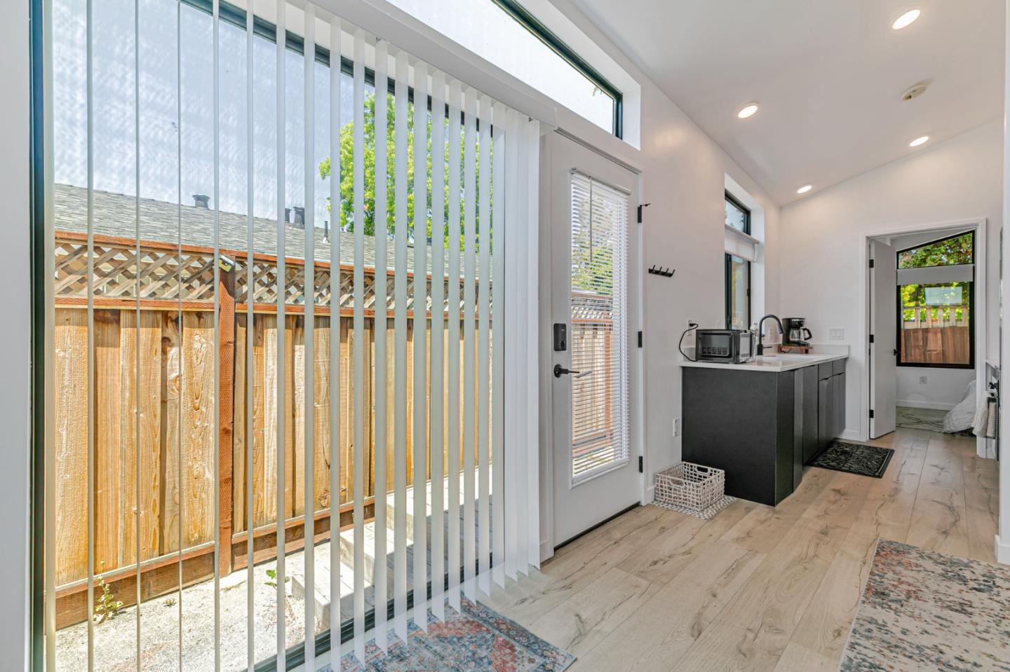 Detail Gallery Image 12 of 19 For 1555 Washington St, Santa Clara,  CA 95050 - – Beds | – Baths