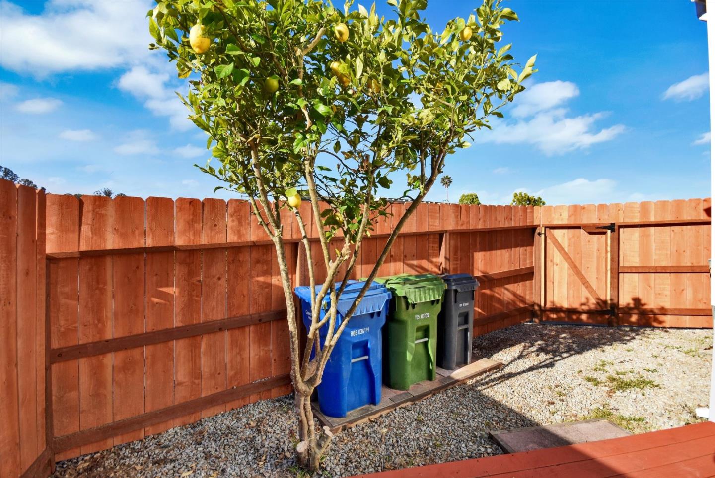 Detail Gallery Image 32 of 46 For 17 Pepperwood Way #17,  Soquel,  CA 95073 - 2 Beds | 2 Baths