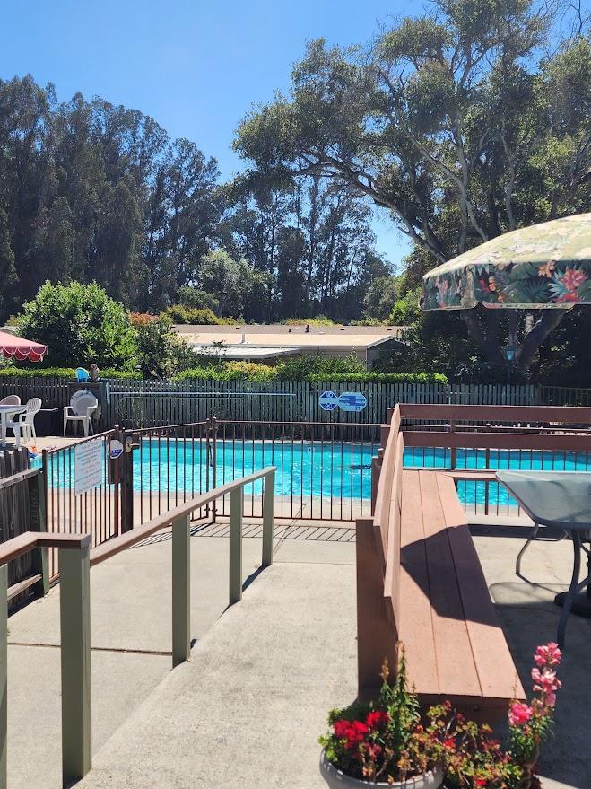 Detail Gallery Image 45 of 46 For 17 Pepperwood Way #17,  Soquel,  CA 95073 - 2 Beds | 2 Baths