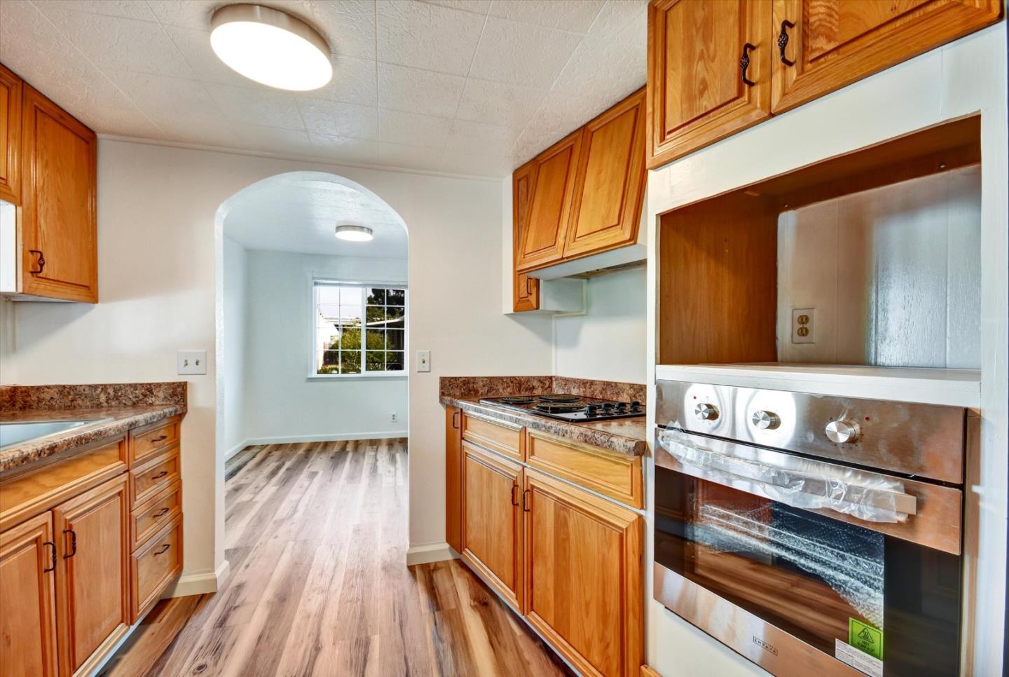 Detail Gallery Image 9 of 46 For 17 Pepperwood Way #17,  Soquel,  CA 95073 - 2 Beds | 2 Baths