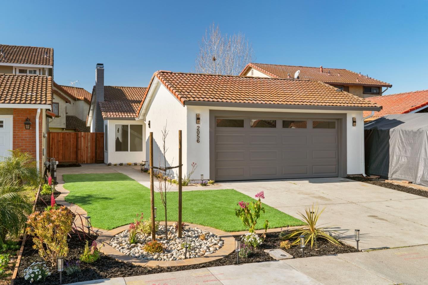 Front Image Thumbnail for ML82034314