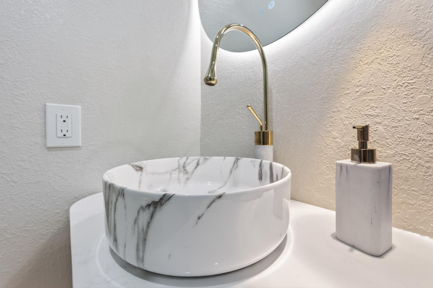 Detail Gallery Image 27 of 49 For 2056 Nottoway Ave, San Jose,  CA 95116 - 3 Beds | 2 Baths