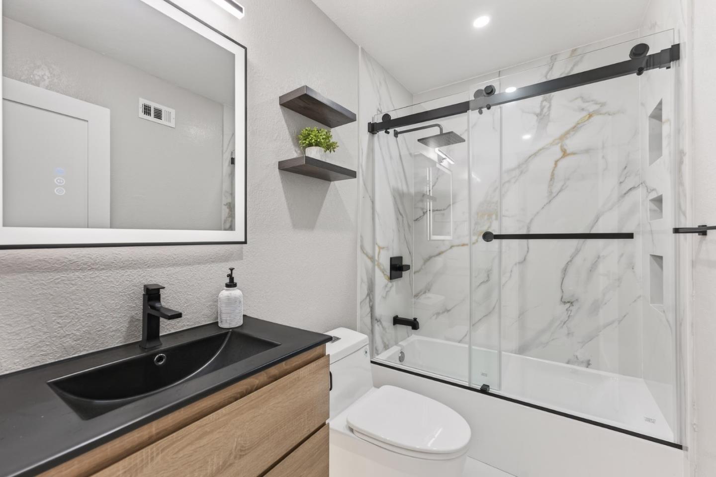 Detail Gallery Image 34 of 49 For 2056 Nottoway Ave, San Jose,  CA 95116 - 3 Beds | 2 Baths