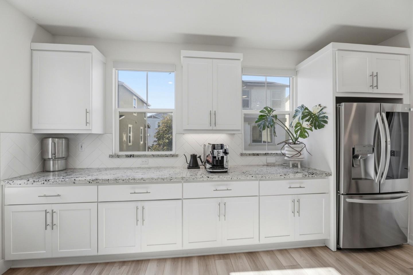 Detail Gallery Image 13 of 39 For 9263 Vista Cove Way, Newark,  CA 94560 - 3 Beds | 3 Baths