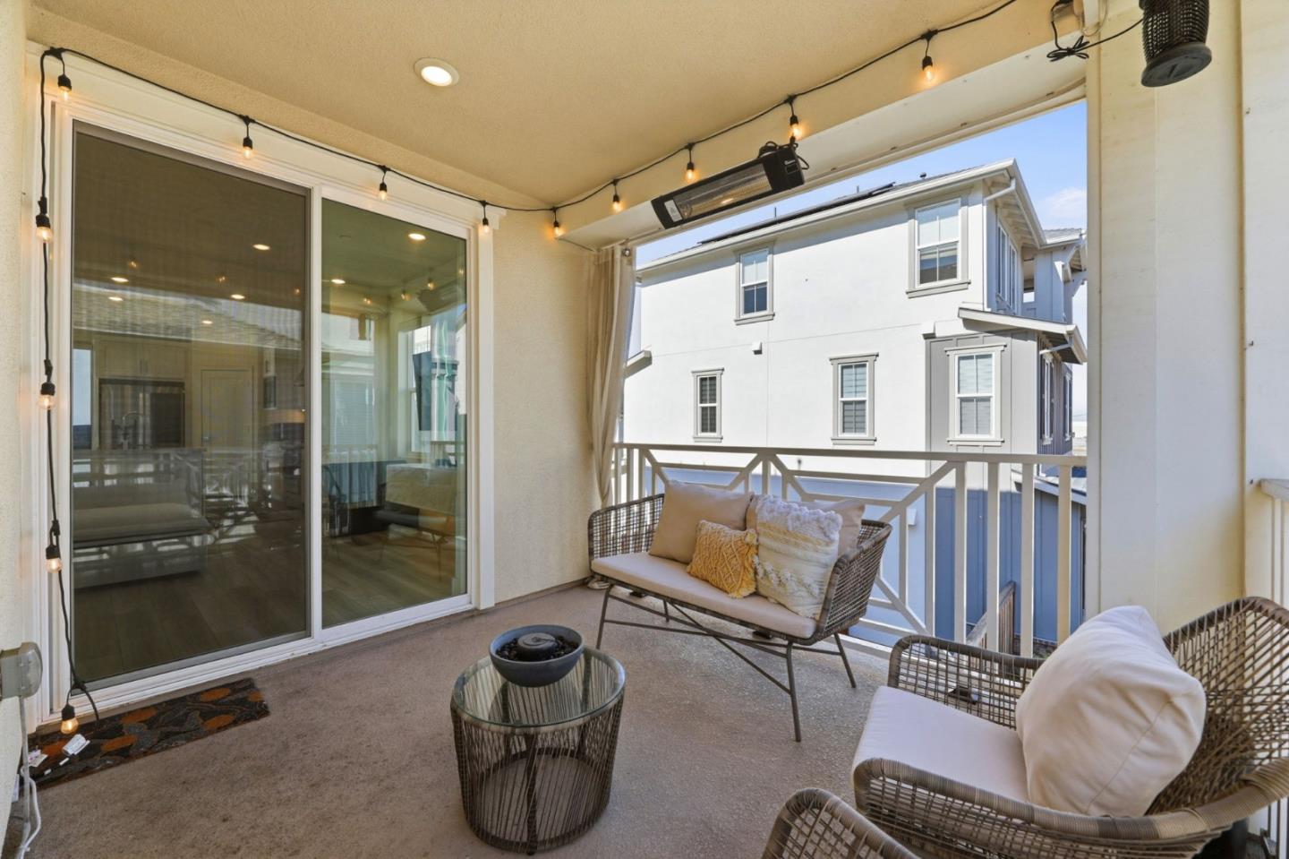 Detail Gallery Image 28 of 39 For 9263 Vista Cove Way, Newark,  CA 94560 - 3 Beds | 3 Baths