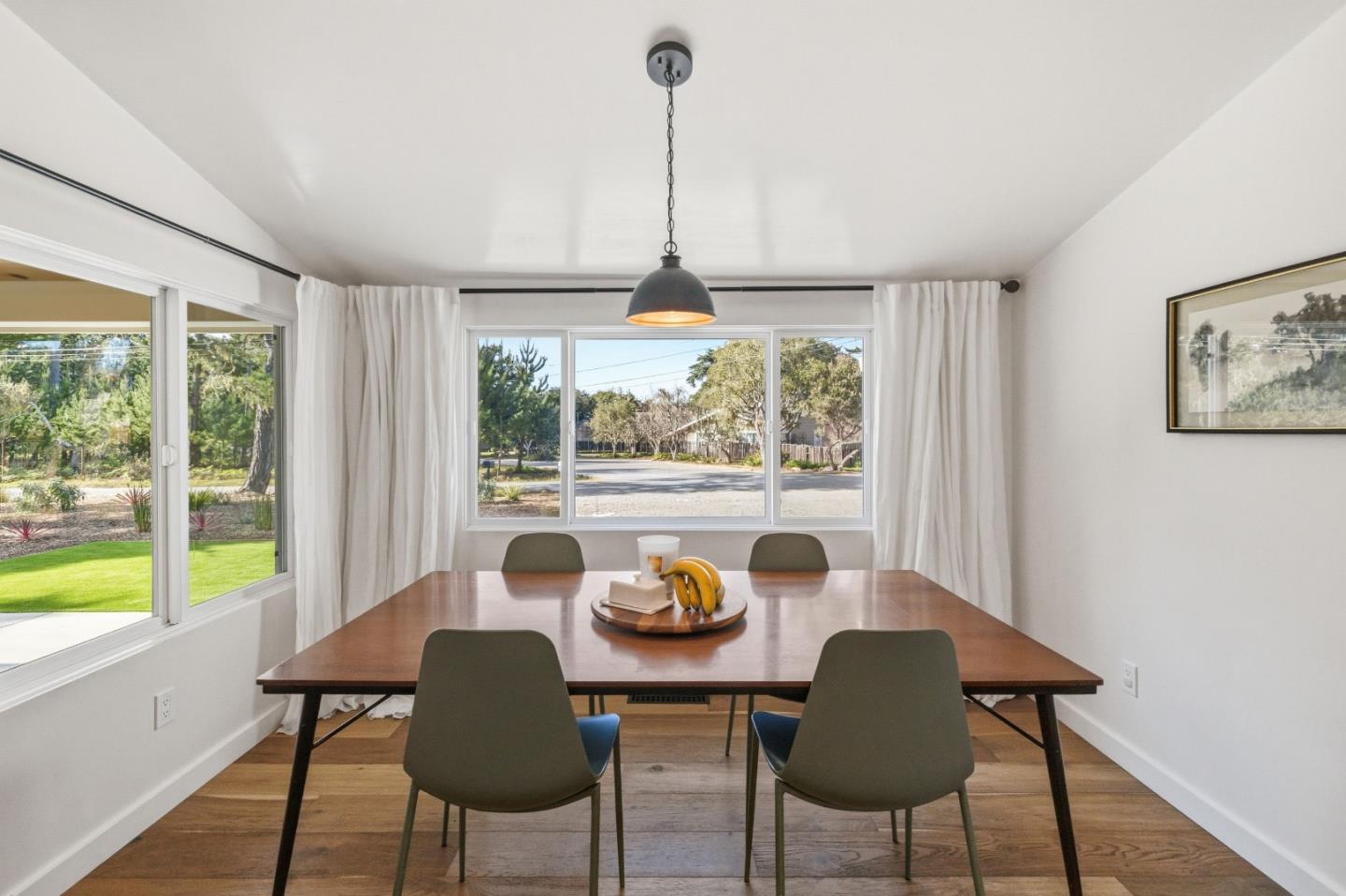 Detail Gallery Image 15 of 43 For 3141 Hacienda Dr, Pebble Beach,  CA 93953 - 4 Beds | 3 Baths