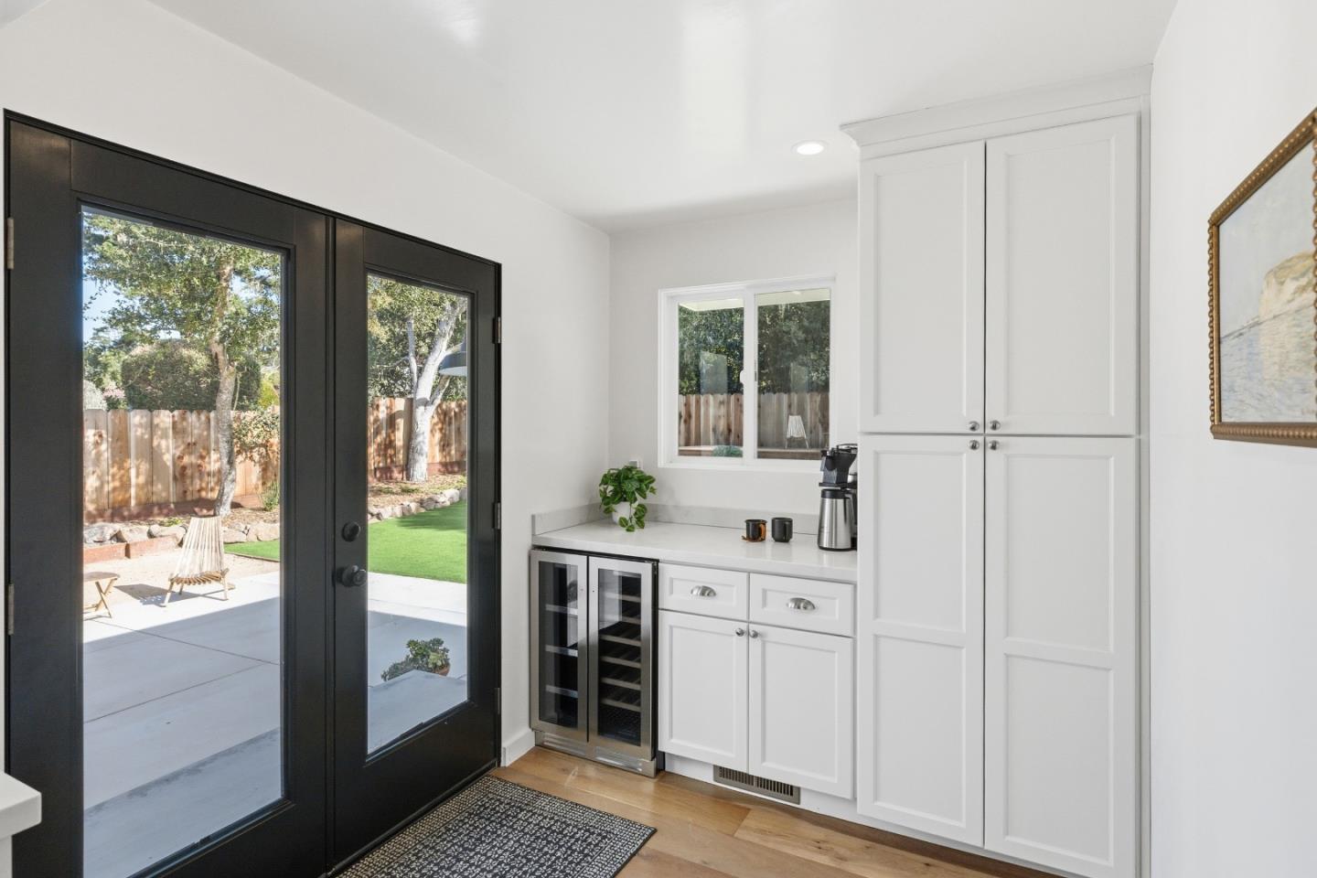 Detail Gallery Image 17 of 43 For 3141 Hacienda Dr, Pebble Beach,  CA 93953 - 4 Beds | 3 Baths