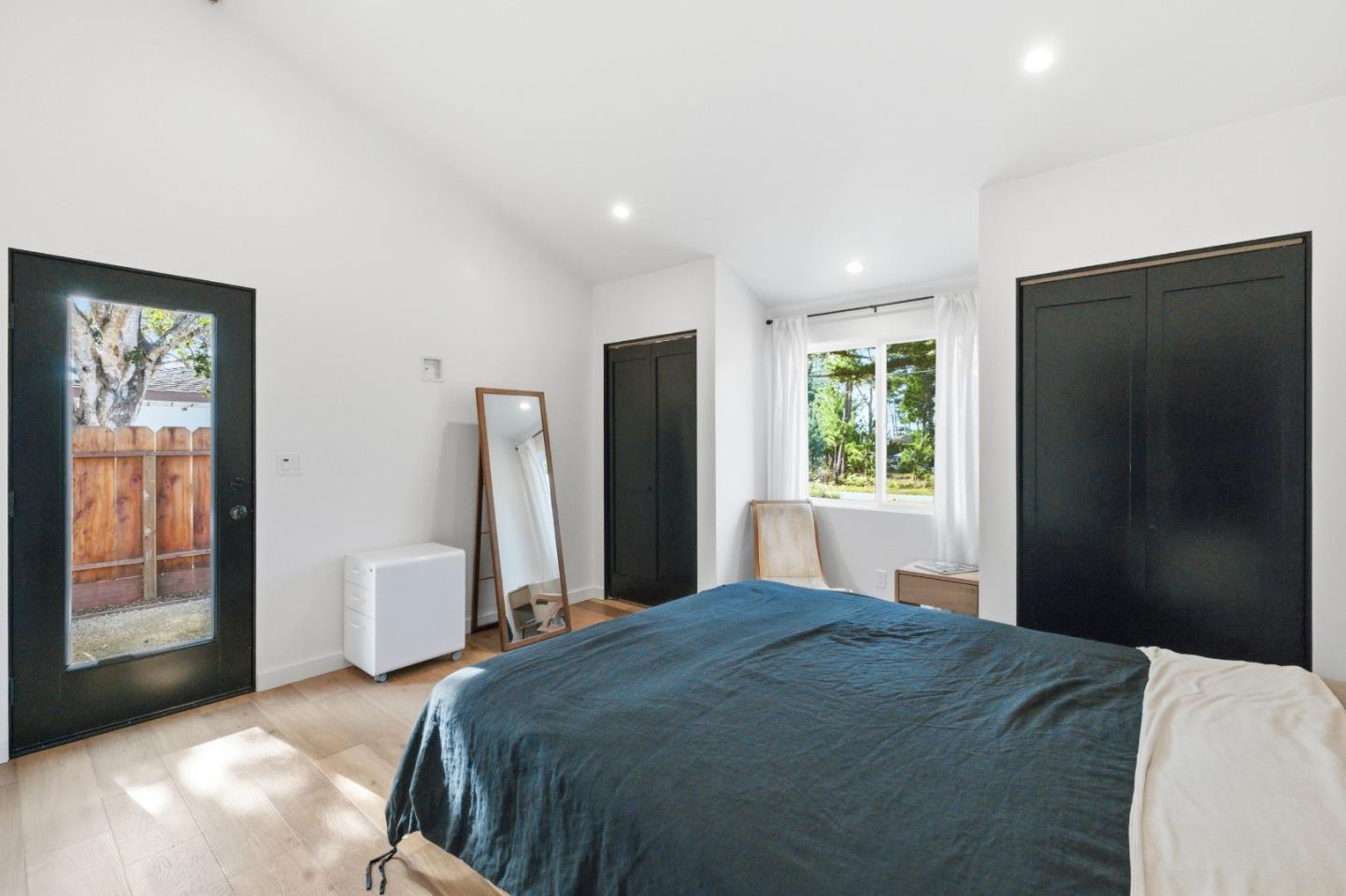 Detail Gallery Image 18 of 43 For 3141 Hacienda Dr, Pebble Beach,  CA 93953 - 4 Beds | 3 Baths