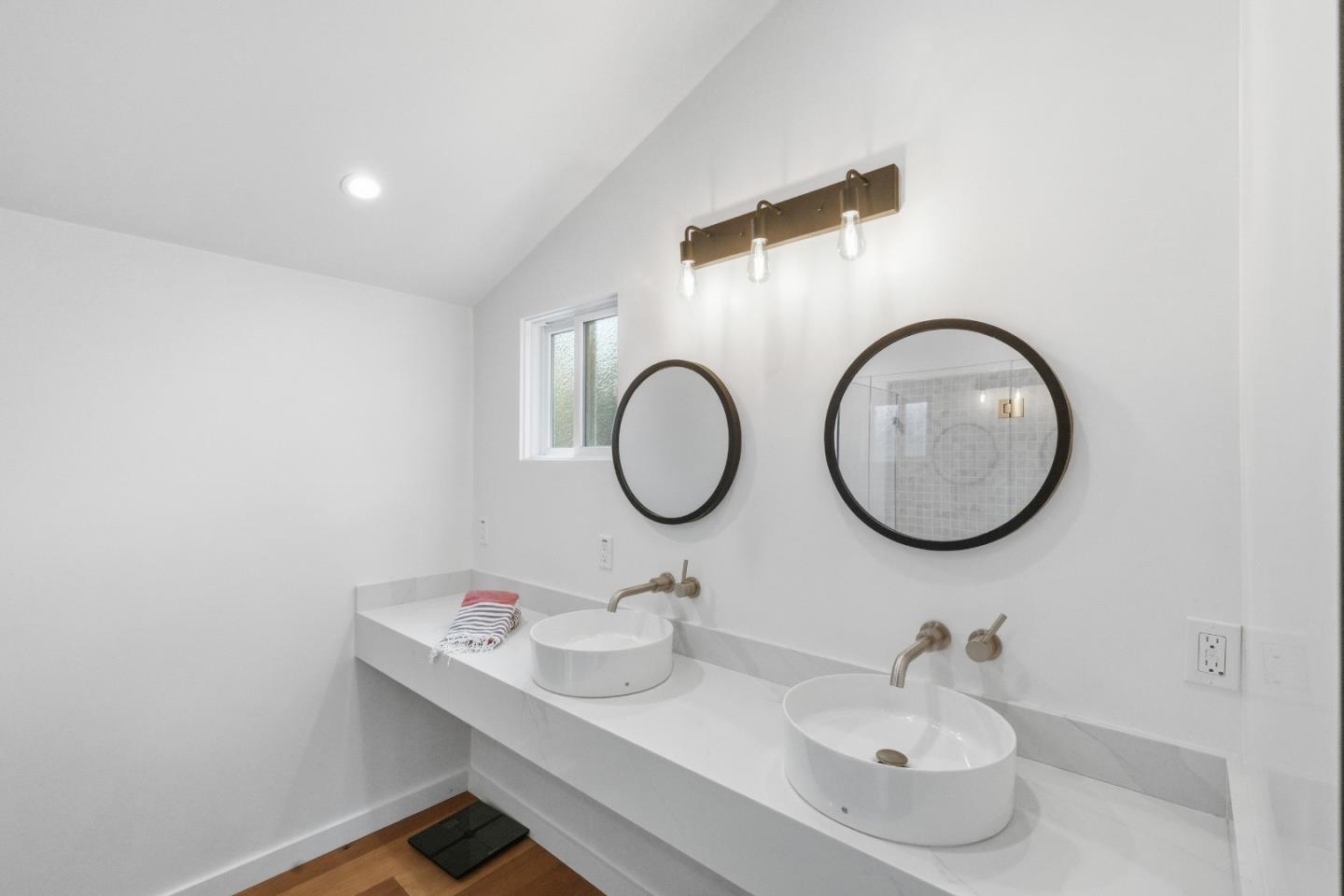 Detail Gallery Image 21 of 43 For 3141 Hacienda Dr, Pebble Beach,  CA 93953 - 4 Beds | 3 Baths