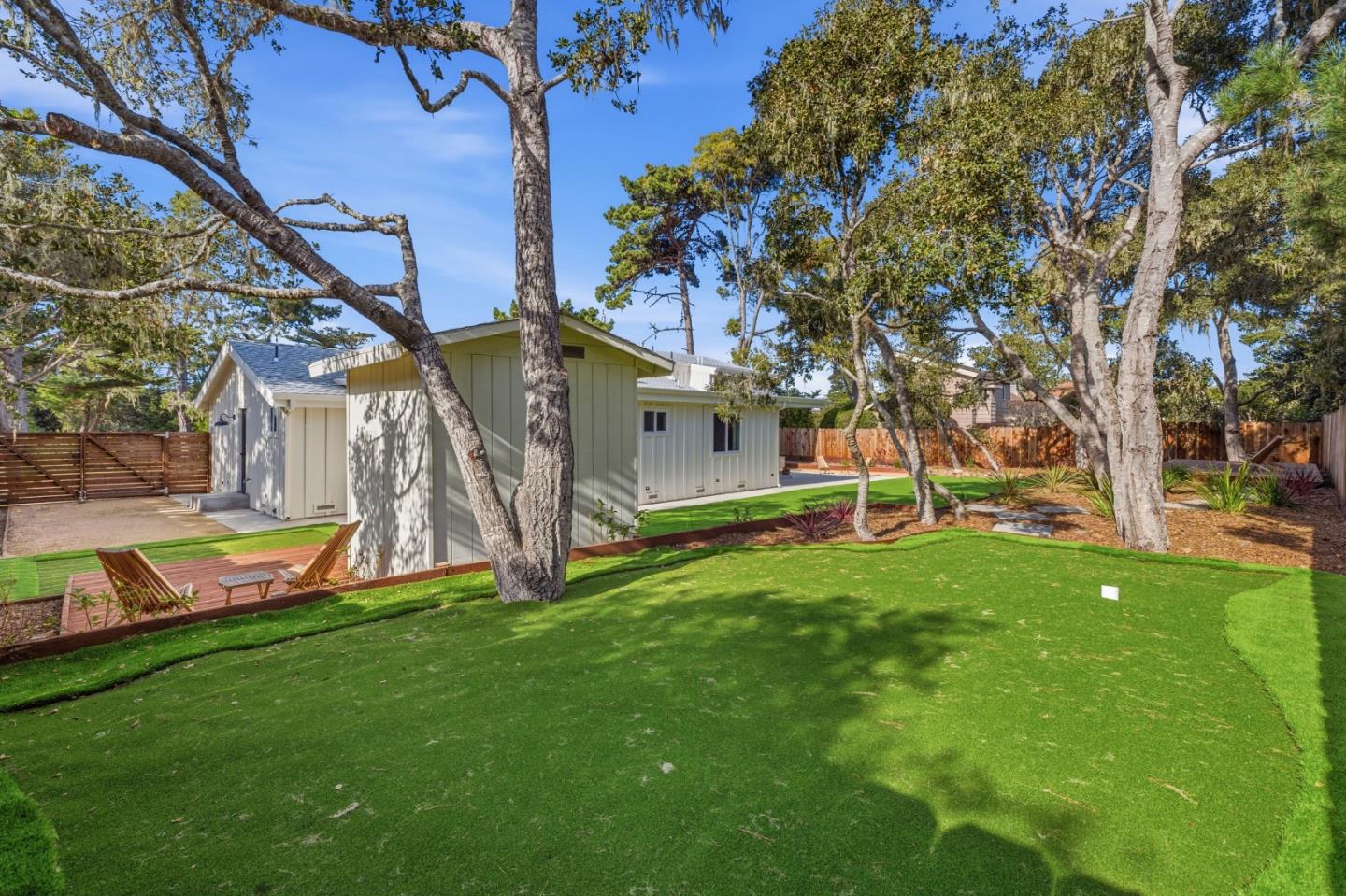 Detail Gallery Image 30 of 43 For 3141 Hacienda Dr, Pebble Beach,  CA 93953 - 4 Beds | 3 Baths