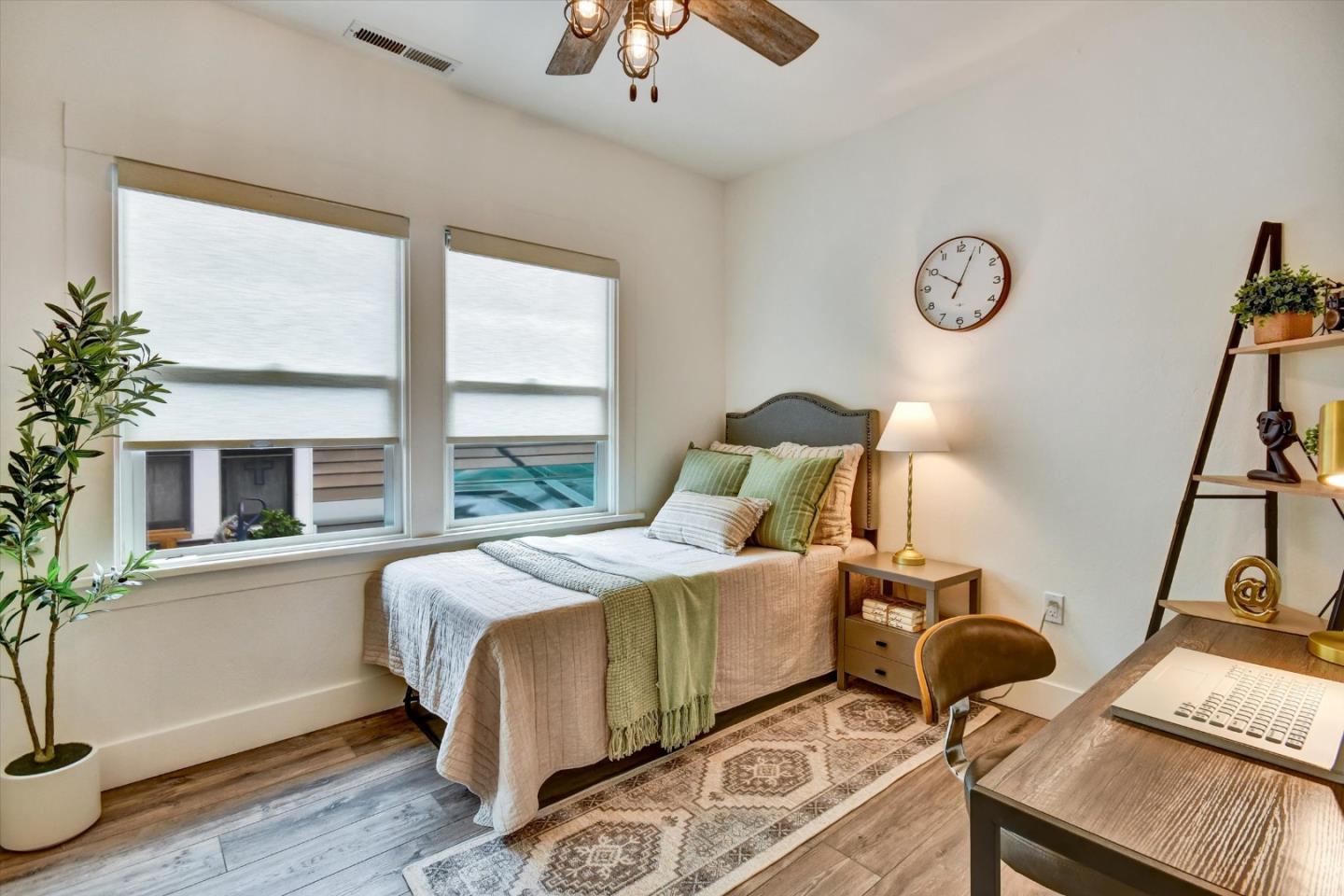 Detail Gallery Image 14 of 37 For 5 Mckillop Ct, Santa Clara,  CA 95050 - 3 Beds | 2 Baths