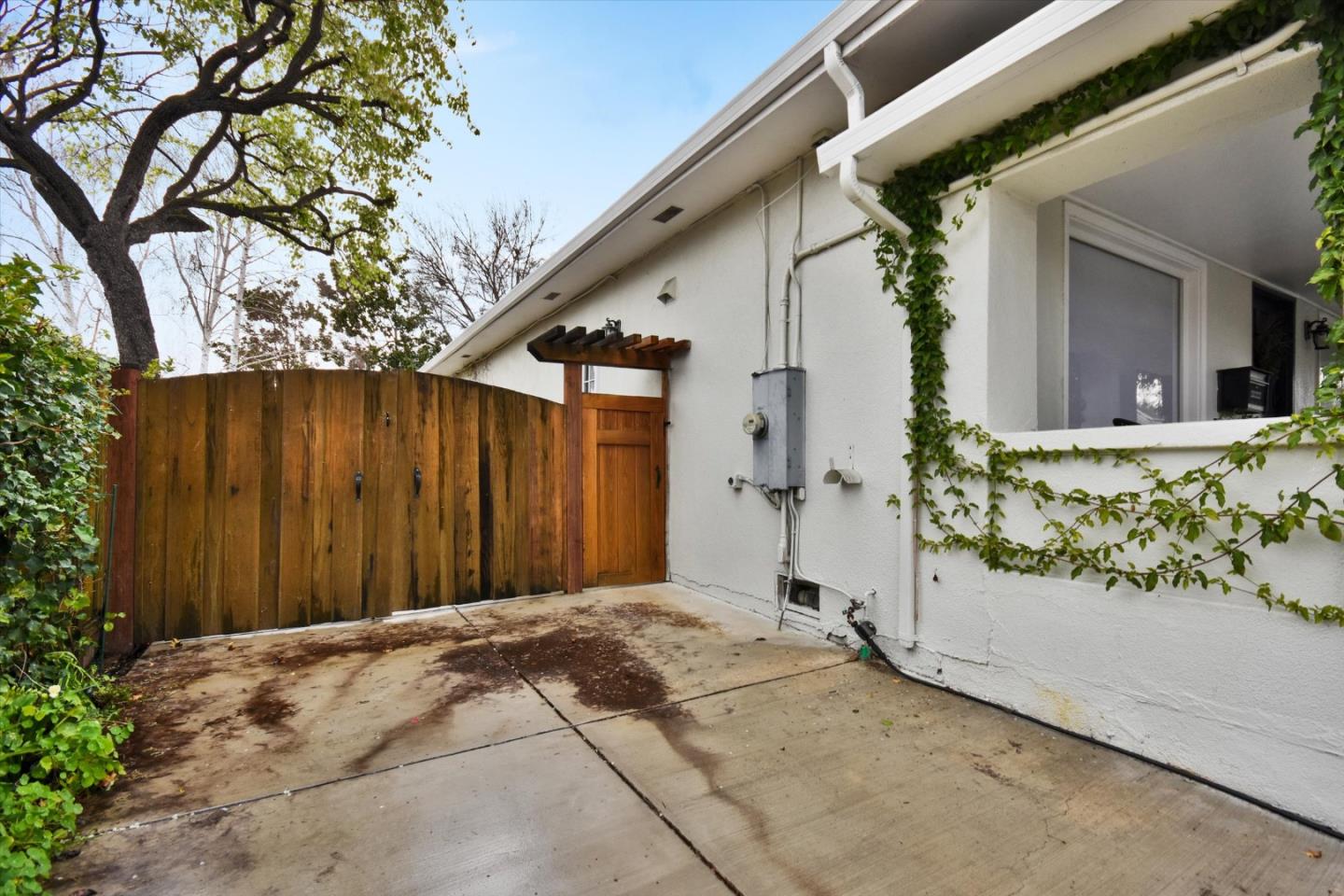 Detail Gallery Image 25 of 37 For 5 Mckillop Ct, Santa Clara,  CA 95050 - 3 Beds | 2 Baths