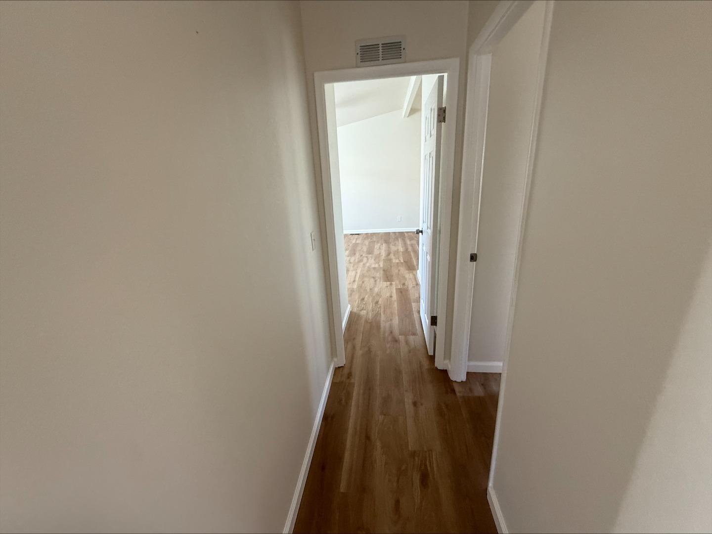 Detail Gallery Image 10 of 18 For 433 Sylvan Ave #84,  Mountain View,  CA 94041 - 2 Beds | 2 Baths