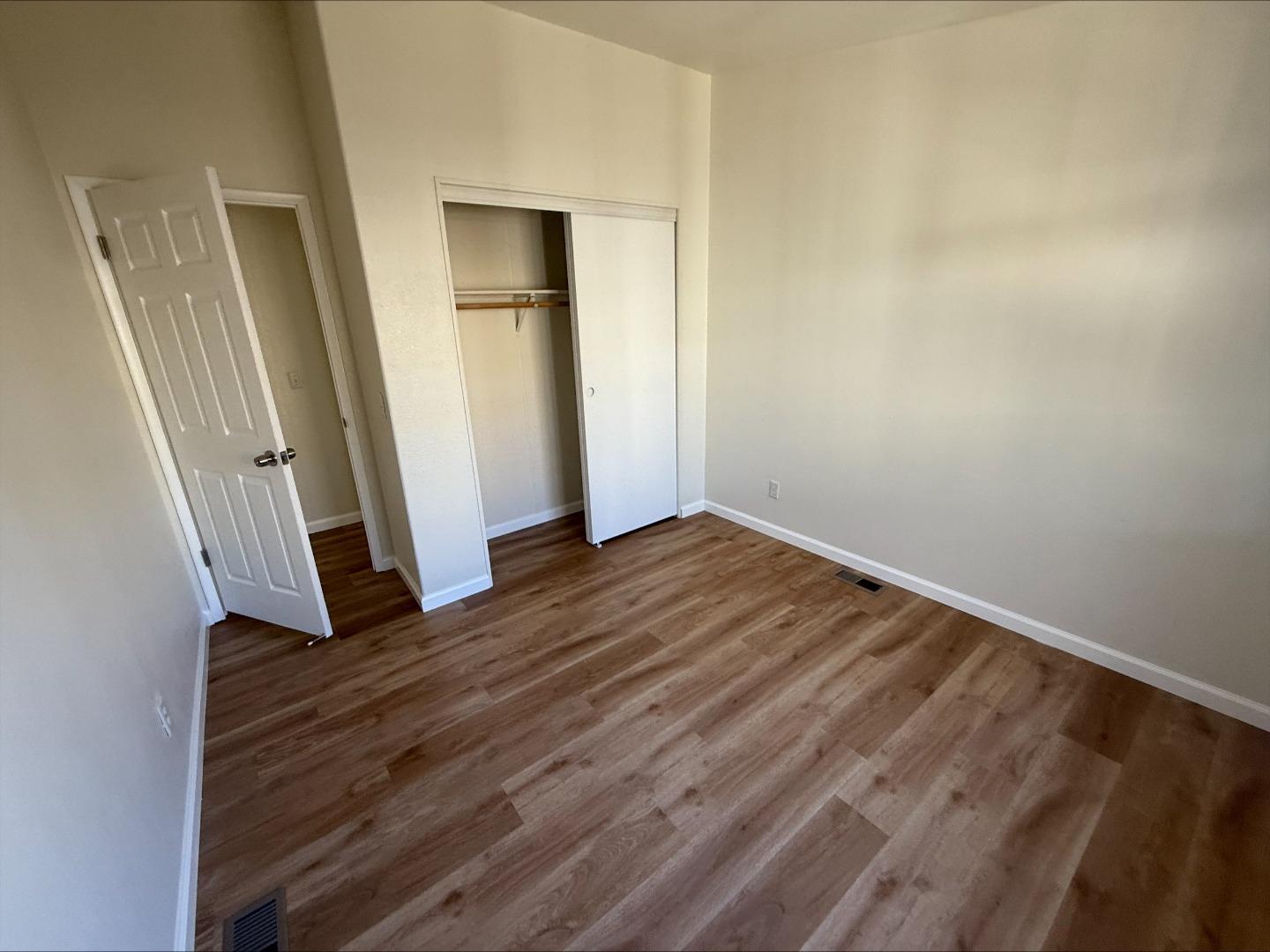 Detail Gallery Image 12 of 18 For 433 Sylvan Ave #84,  Mountain View,  CA 94041 - 2 Beds | 2 Baths