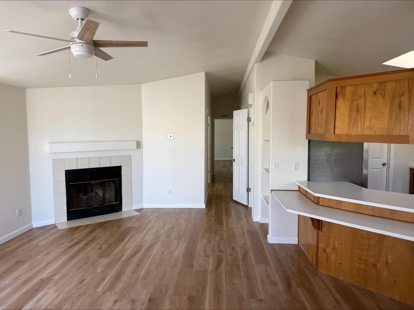 Detail Gallery Image 4 of 18 For 433 Sylvan Ave #84,  Mountain View,  CA 94041 - 2 Beds | 2 Baths