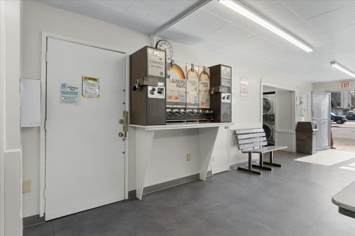 Detail Gallery Image 9 of 13 For 1728 Broadway St, Redwood City,  CA 94063 - – Beds | – Baths