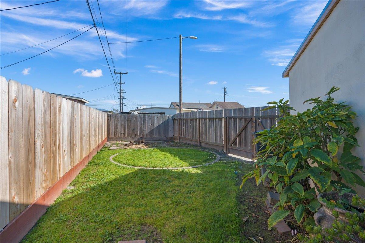 Detail Gallery Image 15 of 15 For 1445 Amador Cir, Salinas,  CA 93906 - 3 Beds | 2 Baths