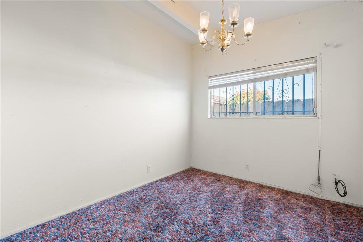 Detail Gallery Image 9 of 15 For 1445 Amador Cir, Salinas,  CA 93906 - 3 Beds | 2 Baths