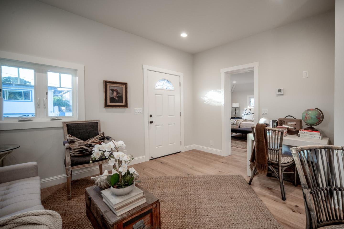 Detail Gallery Image 5 of 45 For 311 Lobos Ave, Pacific Grove,  CA 93950 - 2 Beds | 2 Baths