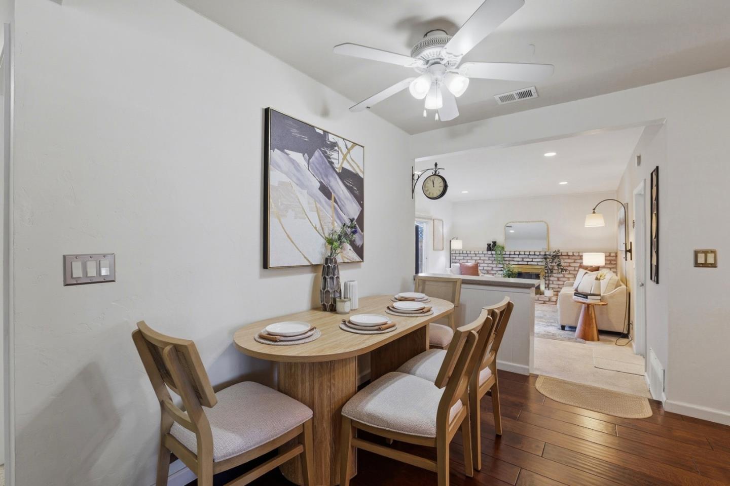 Detail Gallery Image 14 of 32 For 1580 Silvercrest Dr, San Jose,  CA 95118 - 4 Beds | 2 Baths