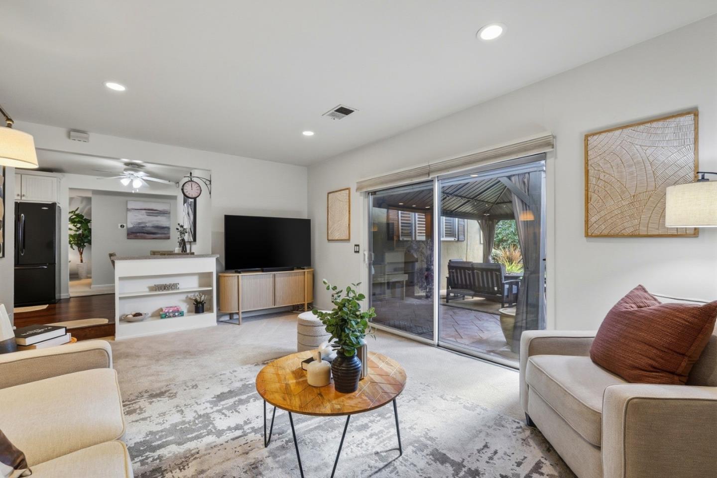 Detail Gallery Image 18 of 32 For 1580 Silvercrest Dr, San Jose,  CA 95118 - 4 Beds | 2 Baths