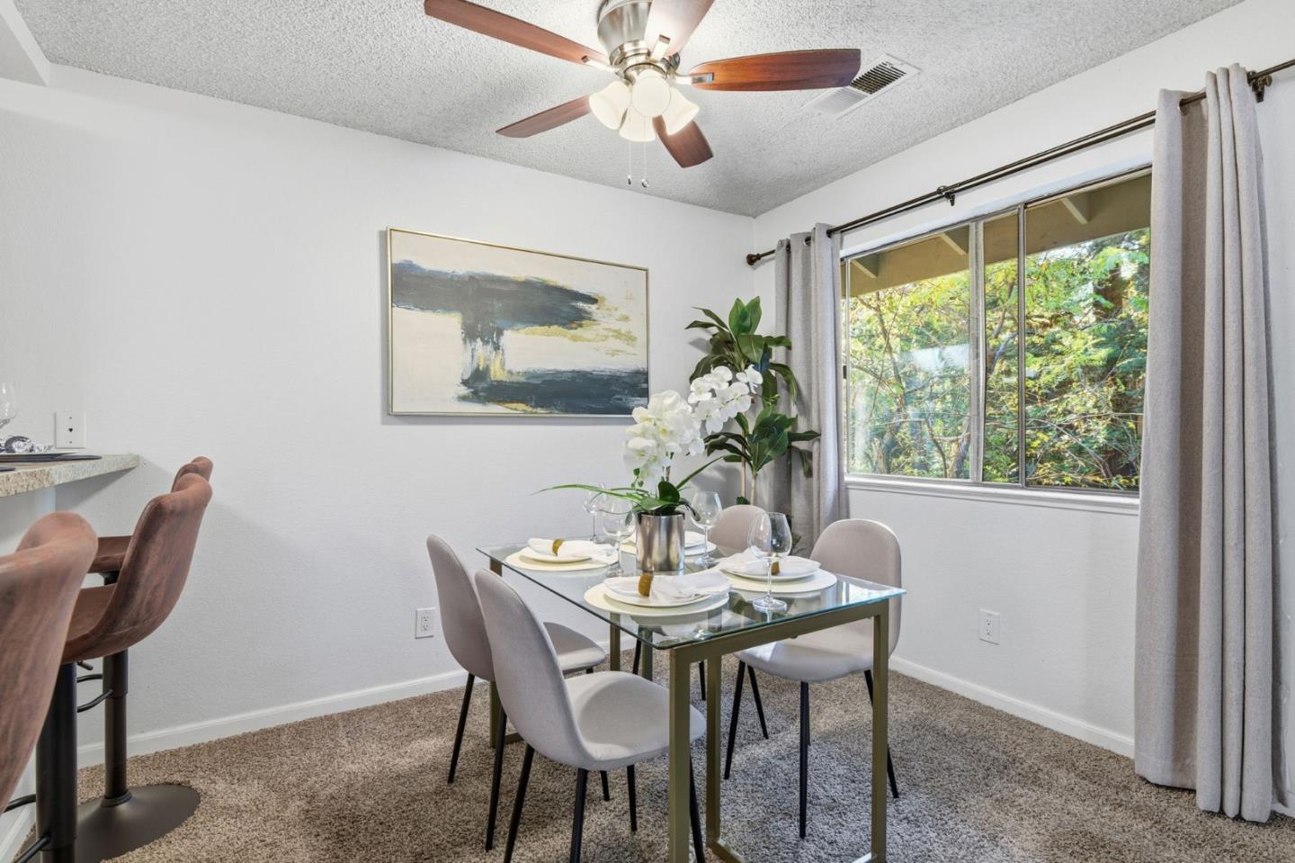 Detail Gallery Image 18 of 38 For 5696 Makati Cir #G,  San Jose,  CA 95123 - 2 Beds | 2 Baths