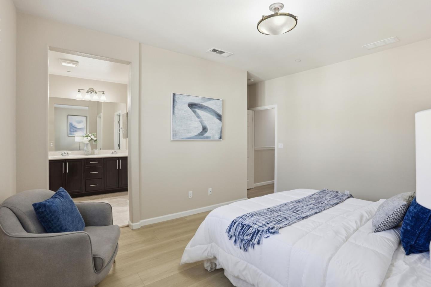 Detail Gallery Image 25 of 36 For 34170 via Torino, Fremont,  CA 94555 - 4 Beds | 3/1 Baths