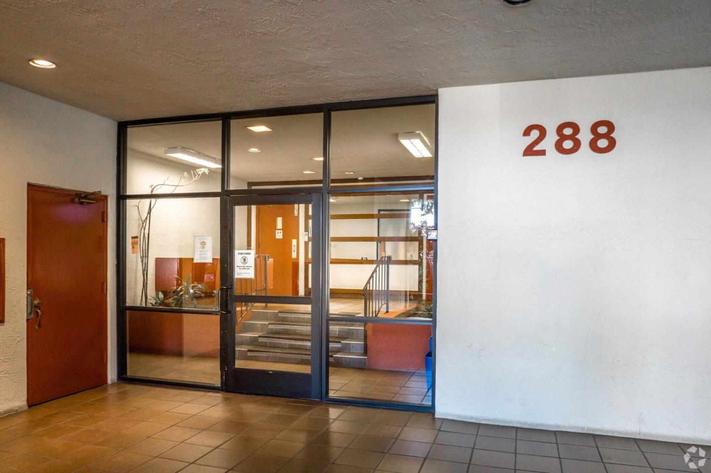 Detail Gallery Image 2 of 39 For 288 Whitmore St #327,  Oakland,  CA 94611 - 1 Beds | 1 Baths