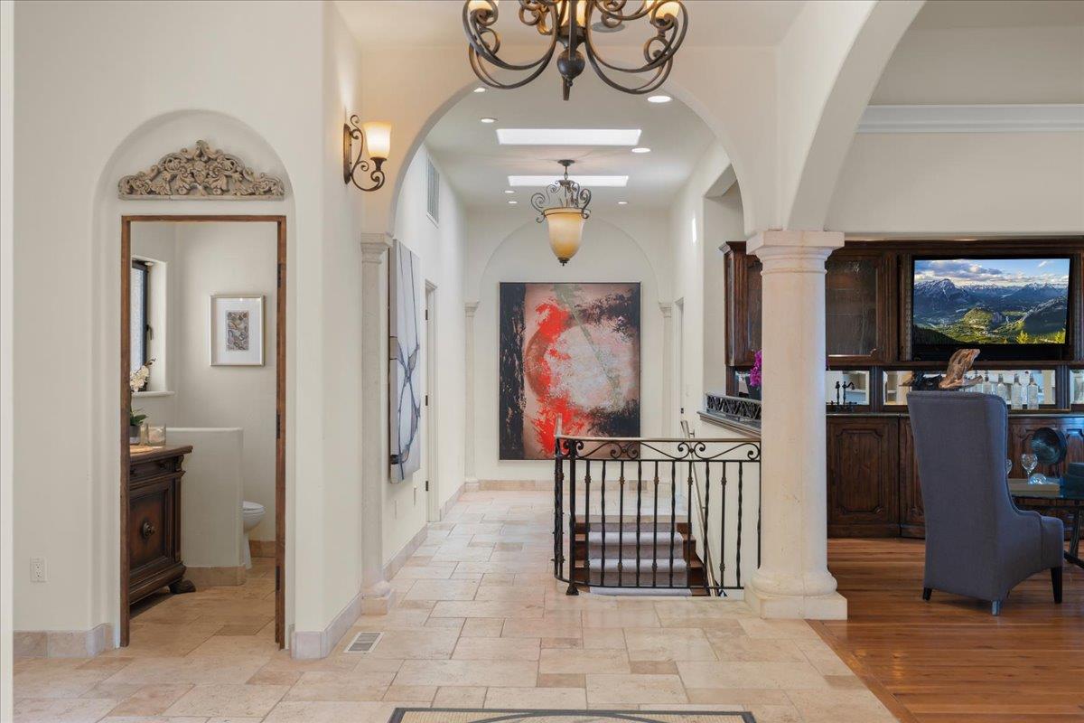 Detail Gallery Image 34 of 66 For 16251 Maya Way, Los Gatos,  CA 95030 - 4 Beds | 2/1 Baths