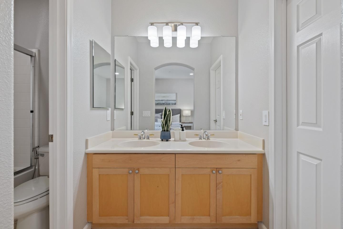 Detail Gallery Image 25 of 45 For 52 Wind Song, Milpitas,  CA 95035 - 3 Beds | 2/1 Baths