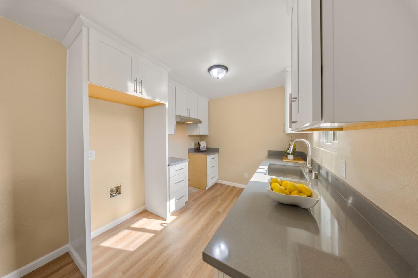 Detail Gallery Image 15 of 31 For 1156 Marguerite Ave, Manteca,  CA 95336 - 3 Beds | 2 Baths