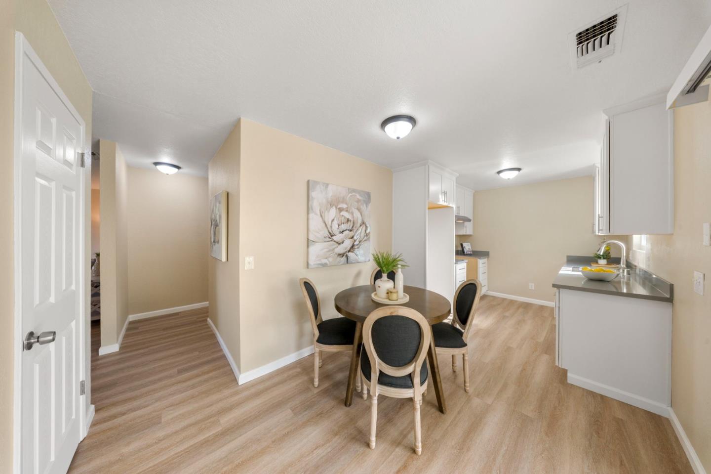 Detail Gallery Image 16 of 31 For 1156 Marguerite Ave, Manteca,  CA 95336 - 3 Beds | 2 Baths