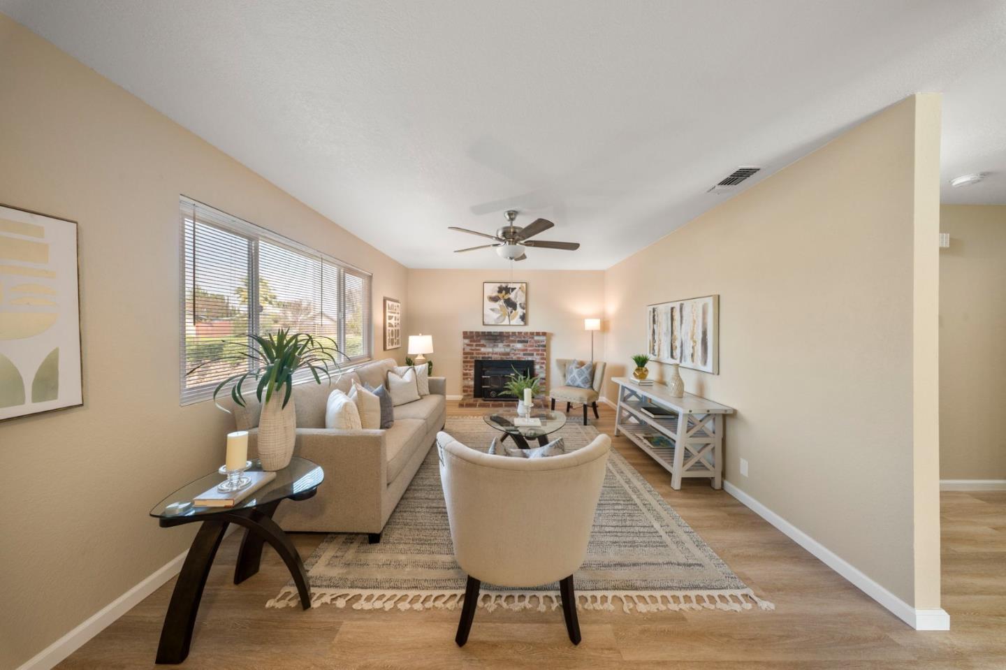 Detail Gallery Image 7 of 31 For 1156 Marguerite Ave, Manteca,  CA 95336 - 3 Beds | 2 Baths