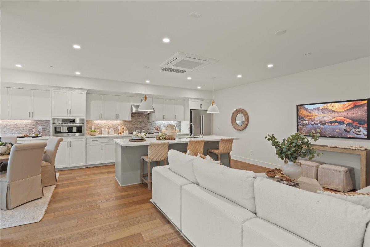 Detail Gallery Image 4 of 26 For 16447 Mcmillan Ct, Los Gatos,  CA 95032 - 3 Beds | 3/1 Baths