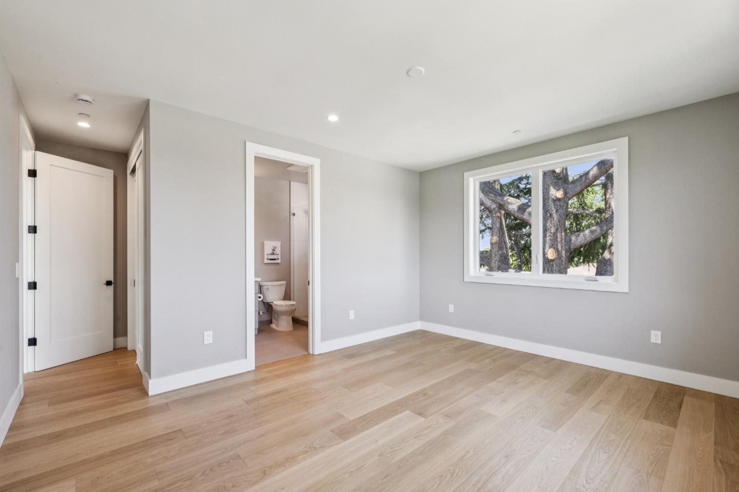 Detail Gallery Image 40 of 48 For 14871 Payton Ave, San Jose,  CA 95124 - 6 Beds | 4/1 Baths