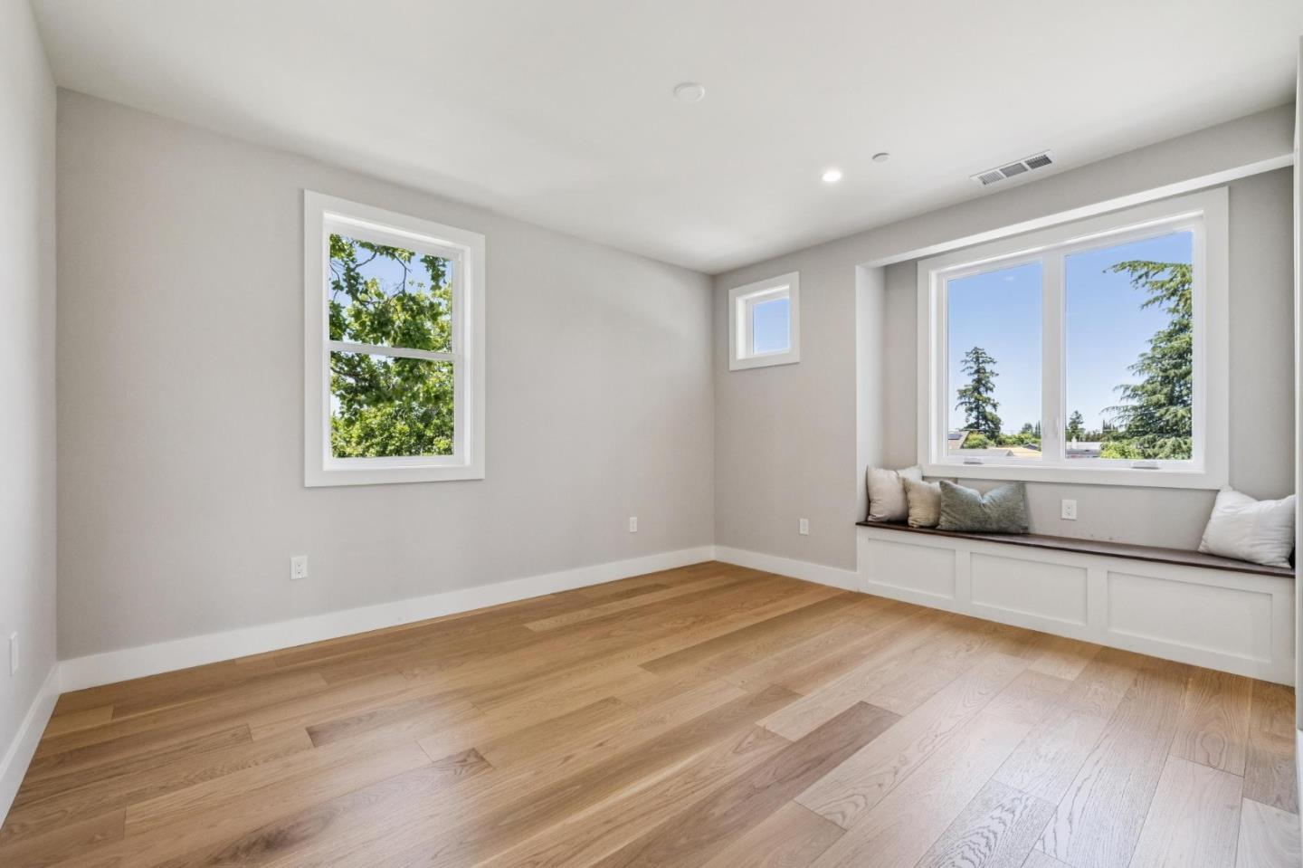 Detail Gallery Image 43 of 48 For 14871 Payton Ave, San Jose,  CA 95124 - 6 Beds | 4/1 Baths