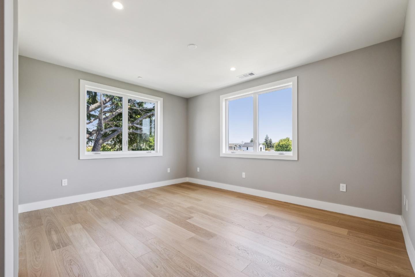 Detail Gallery Image 44 of 48 For 14871 Payton Ave, San Jose,  CA 95124 - 6 Beds | 4/1 Baths