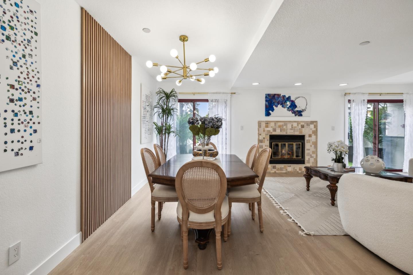 Detail Gallery Image 12 of 49 For 4159 El Camino Way #UNIT E,  Palo Alto,  CA 94306 - 2 Beds | 2 Baths