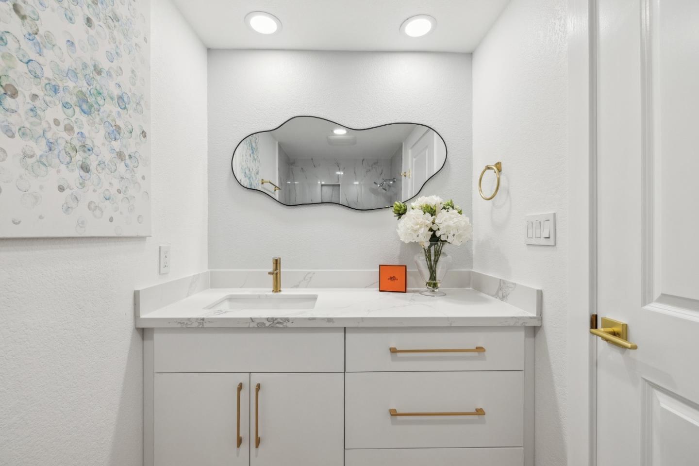 Detail Gallery Image 26 of 49 For 4159 El Camino Way #UNIT E,  Palo Alto,  CA 94306 - 2 Beds | 2 Baths